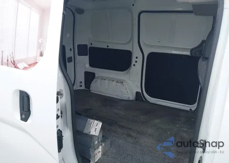 2015 Nissan Nv200 Sv из США, поврежденный, VIN 3N6CM0KN2FK730839